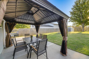 half Mi to Creation Museum Home with Large Yard! Petersburg